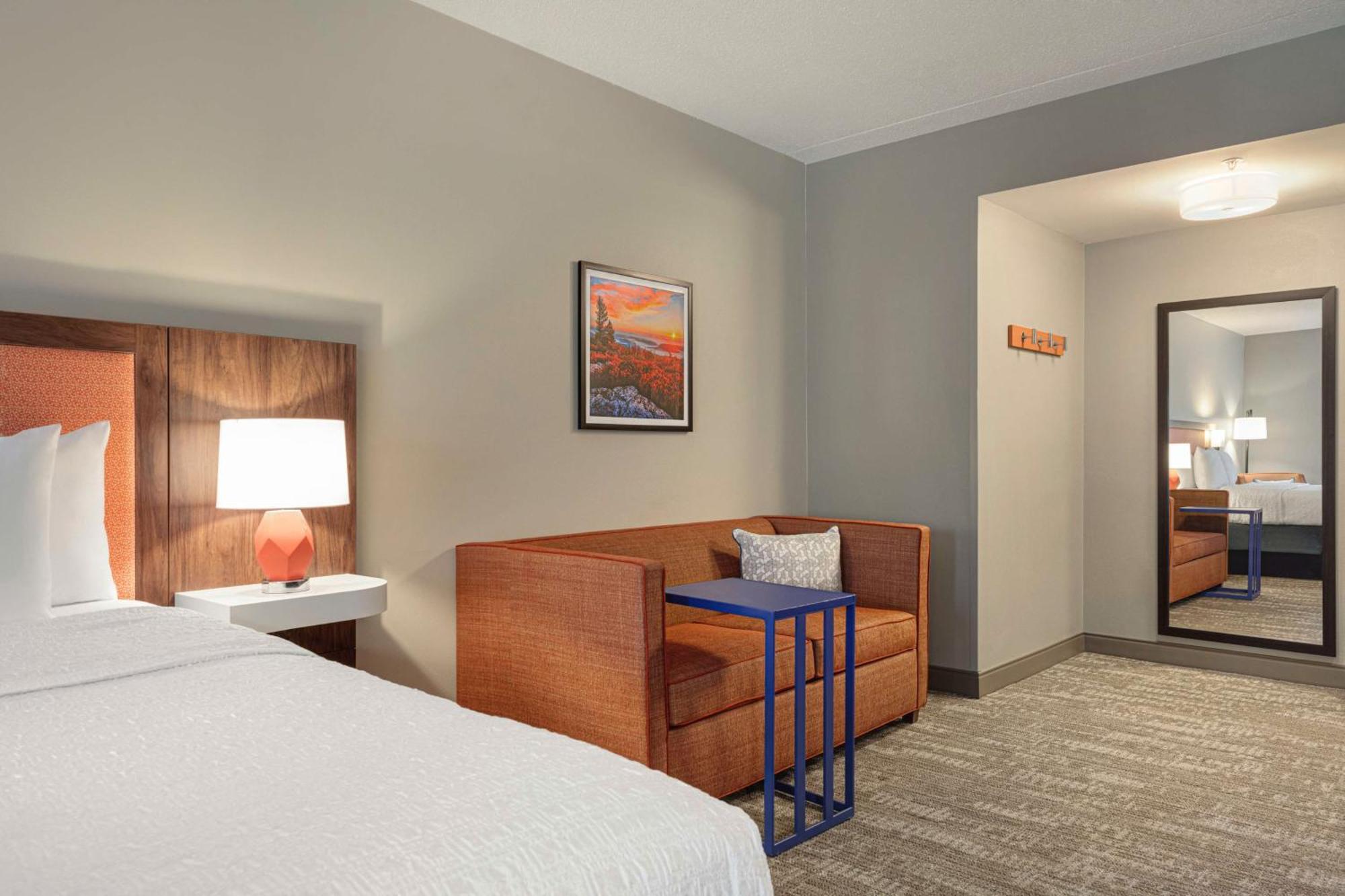 Hampton Inn Waynesboro/Stuarts Draft Fishersville Exterior photo