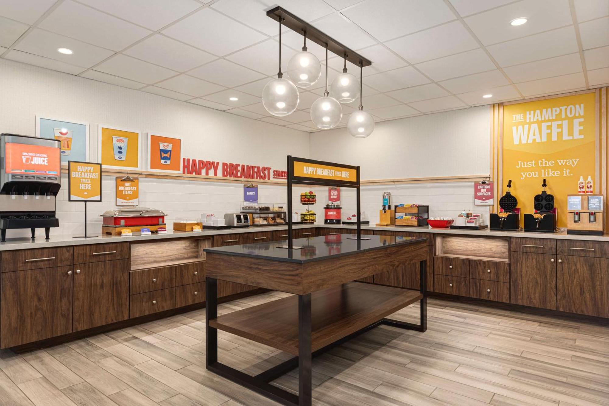 Hampton Inn Waynesboro/Stuarts Draft Fishersville Exterior photo